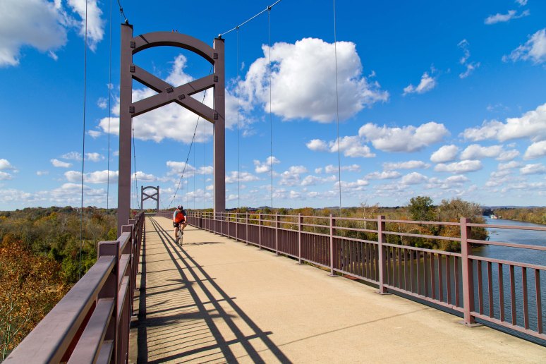 Cumberland River Pedestrian Bridge_Nashville_Raj_H_2