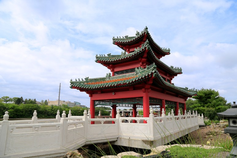 Robert D. Ray Asian Gardens, The Chinese Culture Center of America, Des Moines, IA. Photo By Raj H.