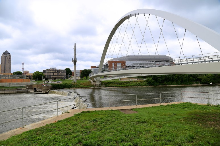 Principal River Walk Des Moines, IA. Photo by Raj H.